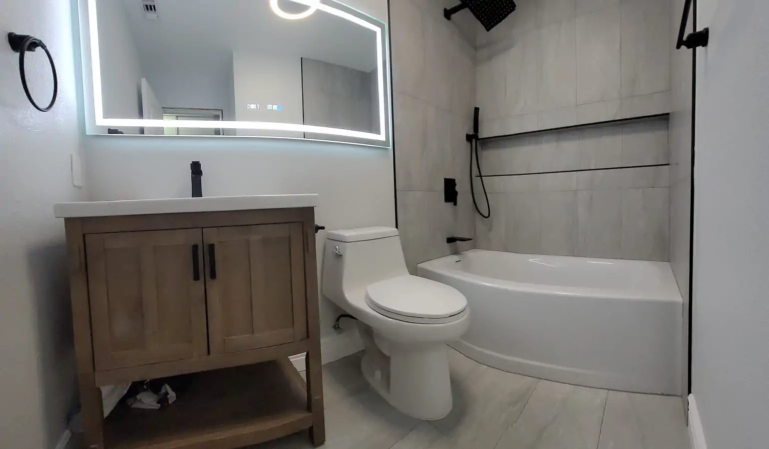 Cost-Effective Small Bathroom Makeover