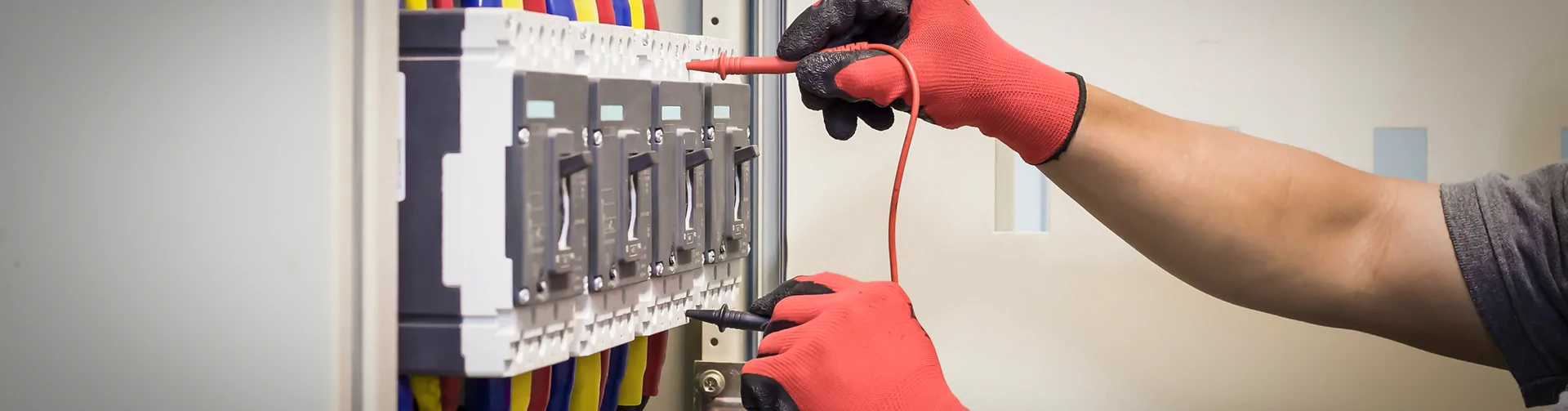 Licensed electrician providing residential electrical services in Modesto, CA