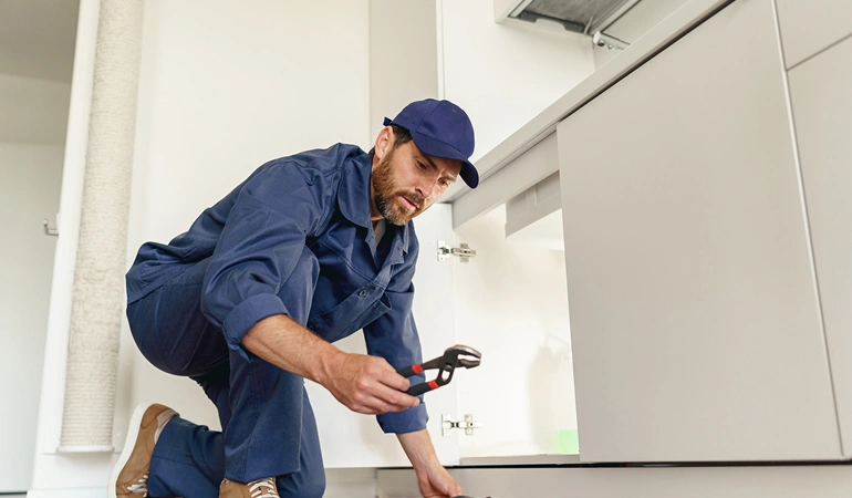 Expert Commercial Contracting Solutions for Businesses